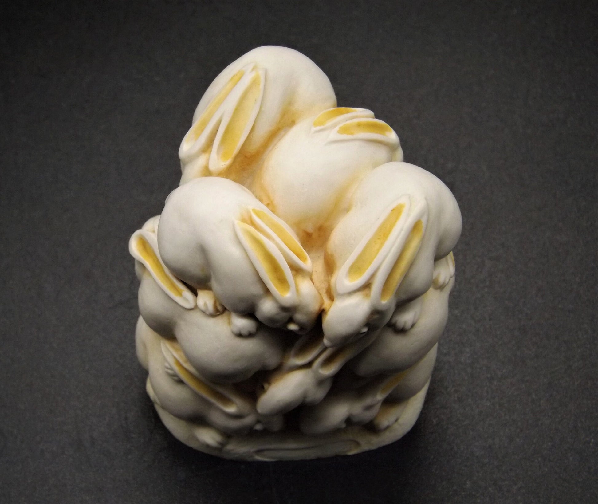 Retired 1995 Harmony Kingdom "At The Hop" Jest Figurine TJLEPO without original box. Excellent condition.