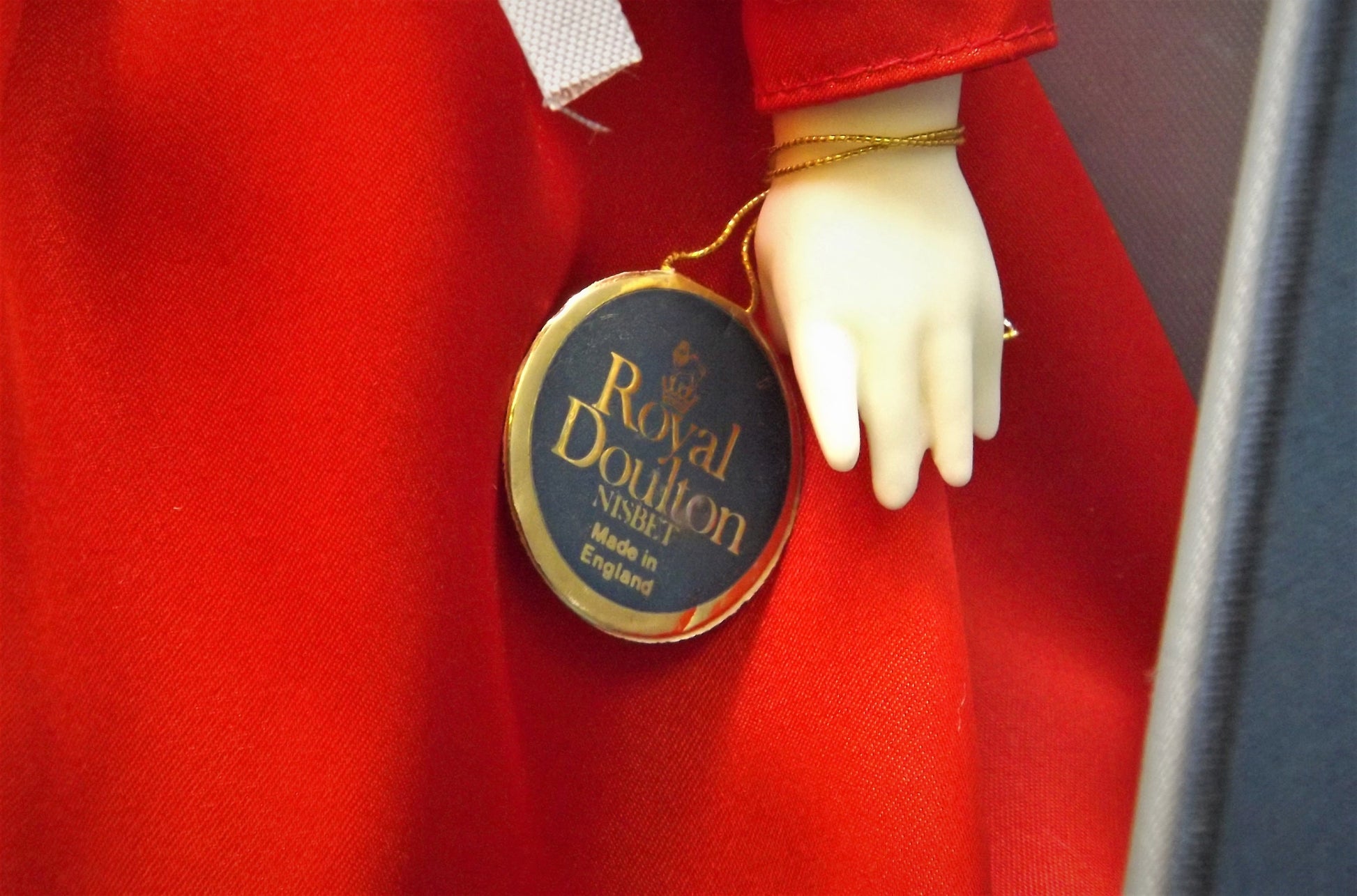 Vintage original Royal Doulton Nisbet Doll never removed from box! This is Winter #7603 excellent condition.