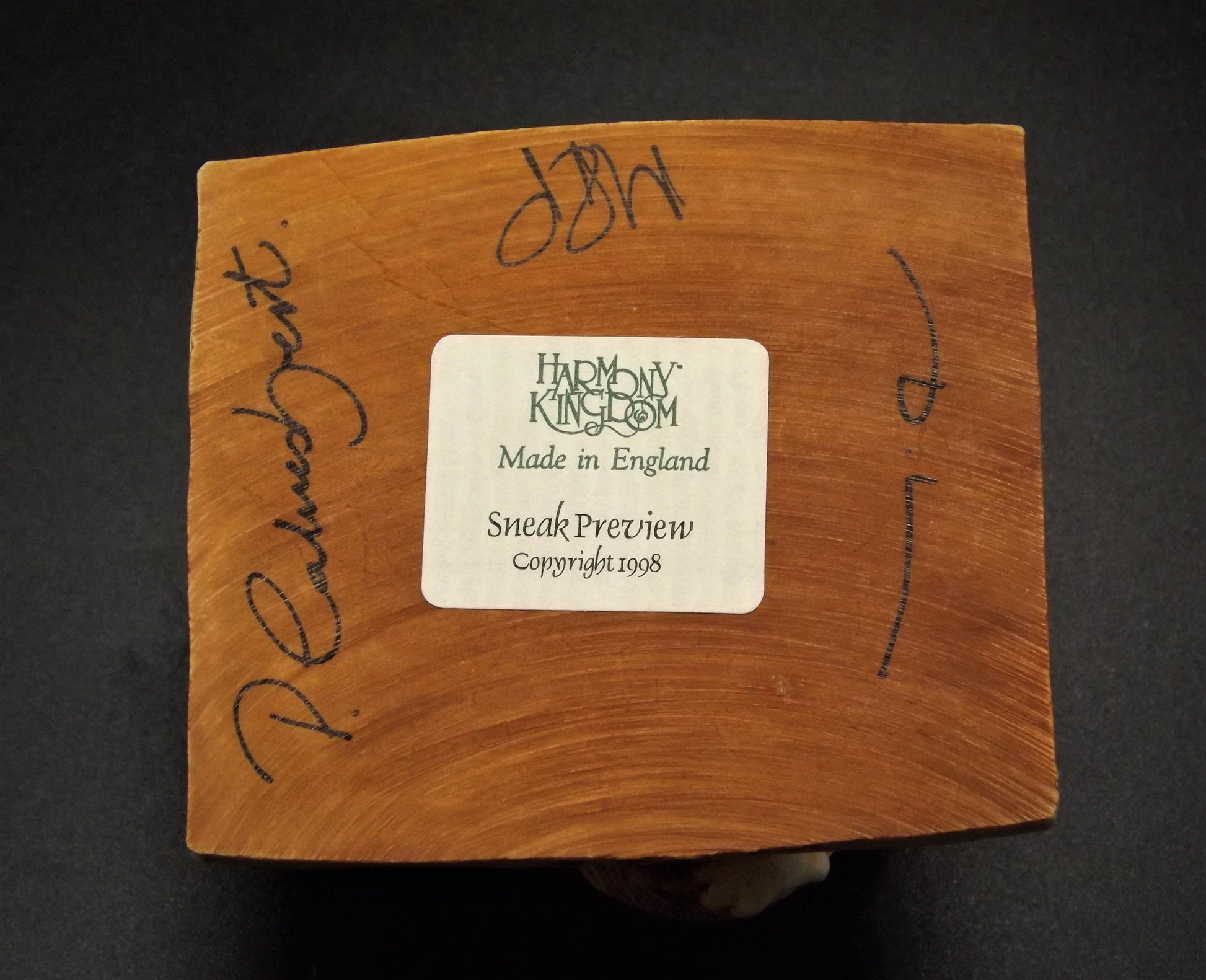 Retired 1998 Harmony Kingdom "Sneak Preview'" Jest Figurine TJICE98 with original box. Excellent condition.