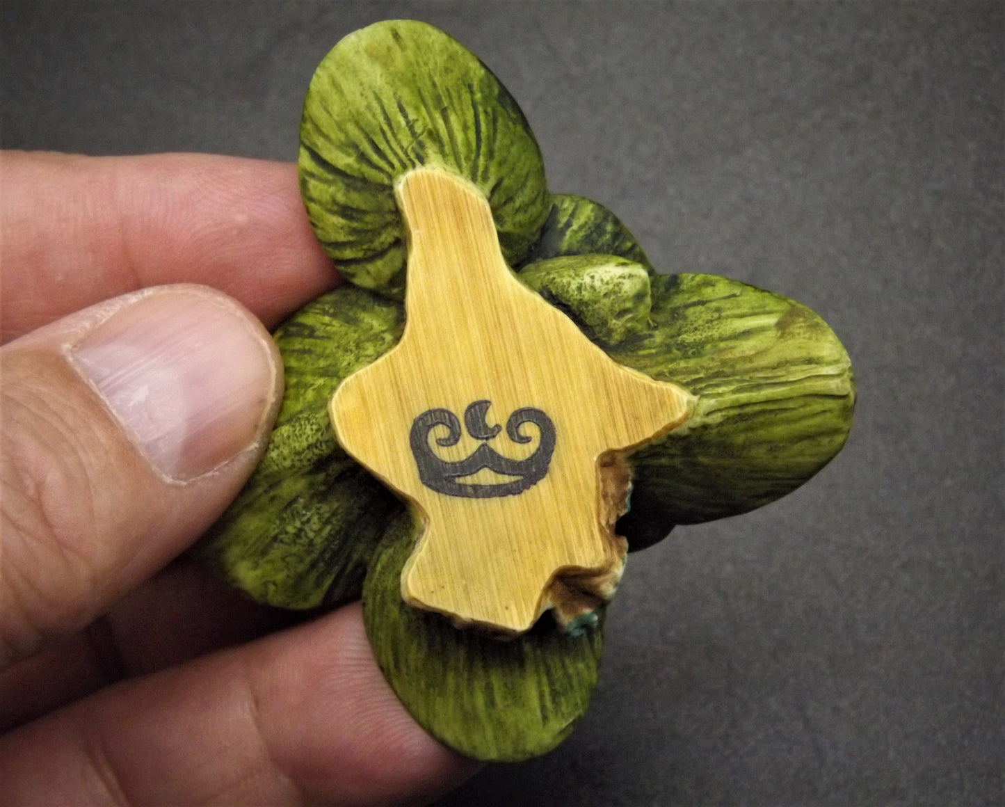 Retired 1998 Harmony Kingdom Garden Lord Byron "Forget me not" piece Excellent condition a Harmony Kingdom box