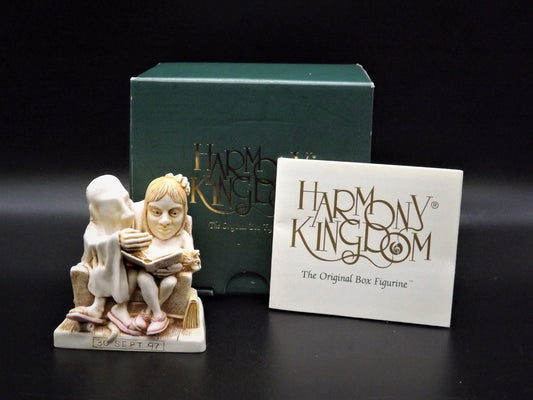 Harmony Kingdom Cotton Anniversary Figurine: Royal Watch Collector's Club