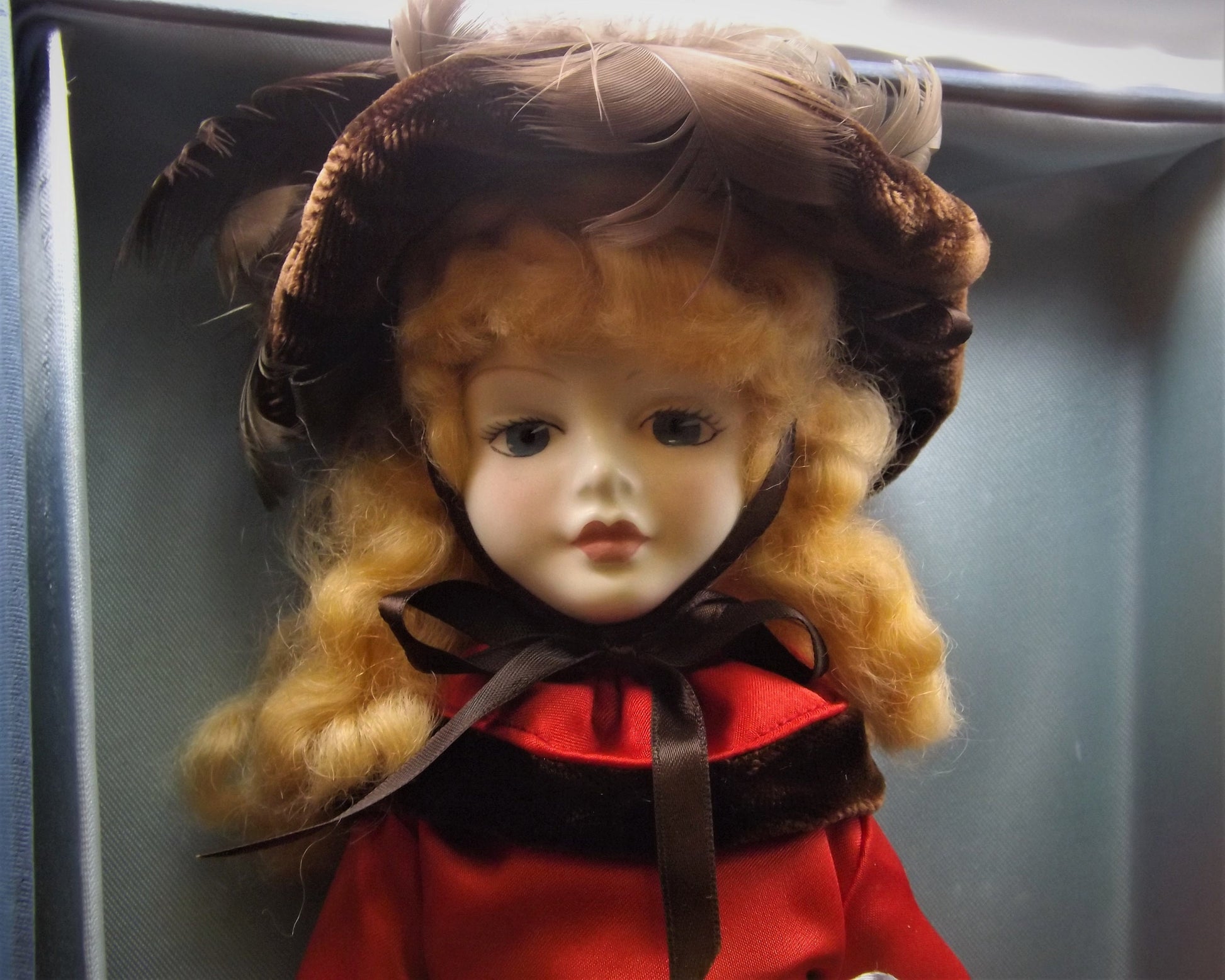 Vintage original Royal Doulton Nisbet Doll never removed from box! This is Winter #7603 excellent condition.