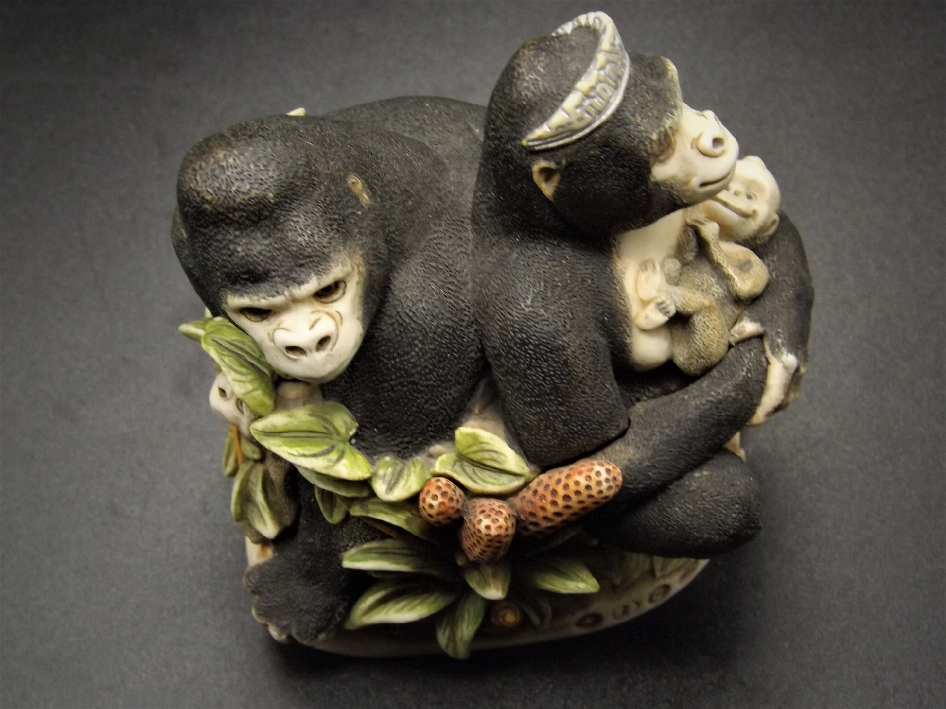 Harmony Kingdom Queen of the Jungle Figurine - 1999 Event Piece