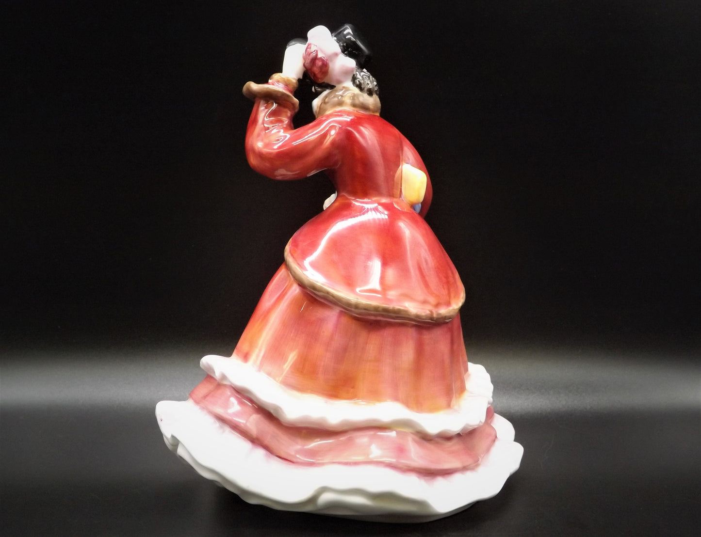 Vintage Royal Doulton Figurine: "Christmas Time" HN2110 Bone China