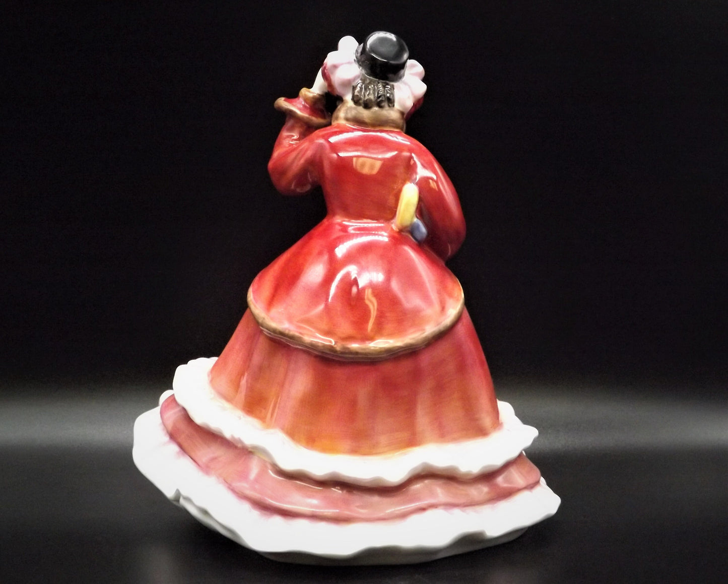 Vintage Royal Doulton Figurine: "Christmas Time" HN2110 Bone China