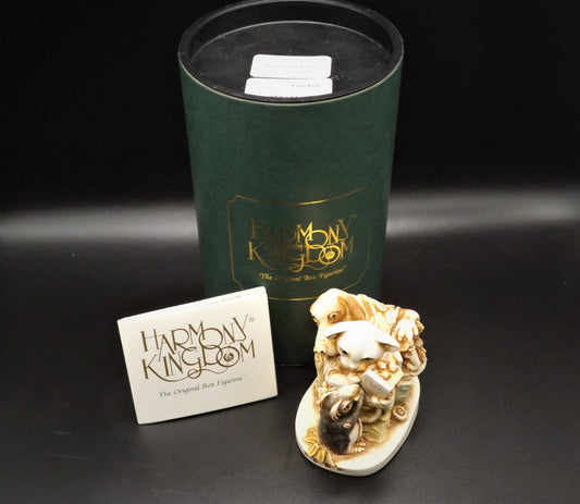 Harmony Kingdom Signing Line Figurine: 2000 ICE Event Piece, Artist Signed