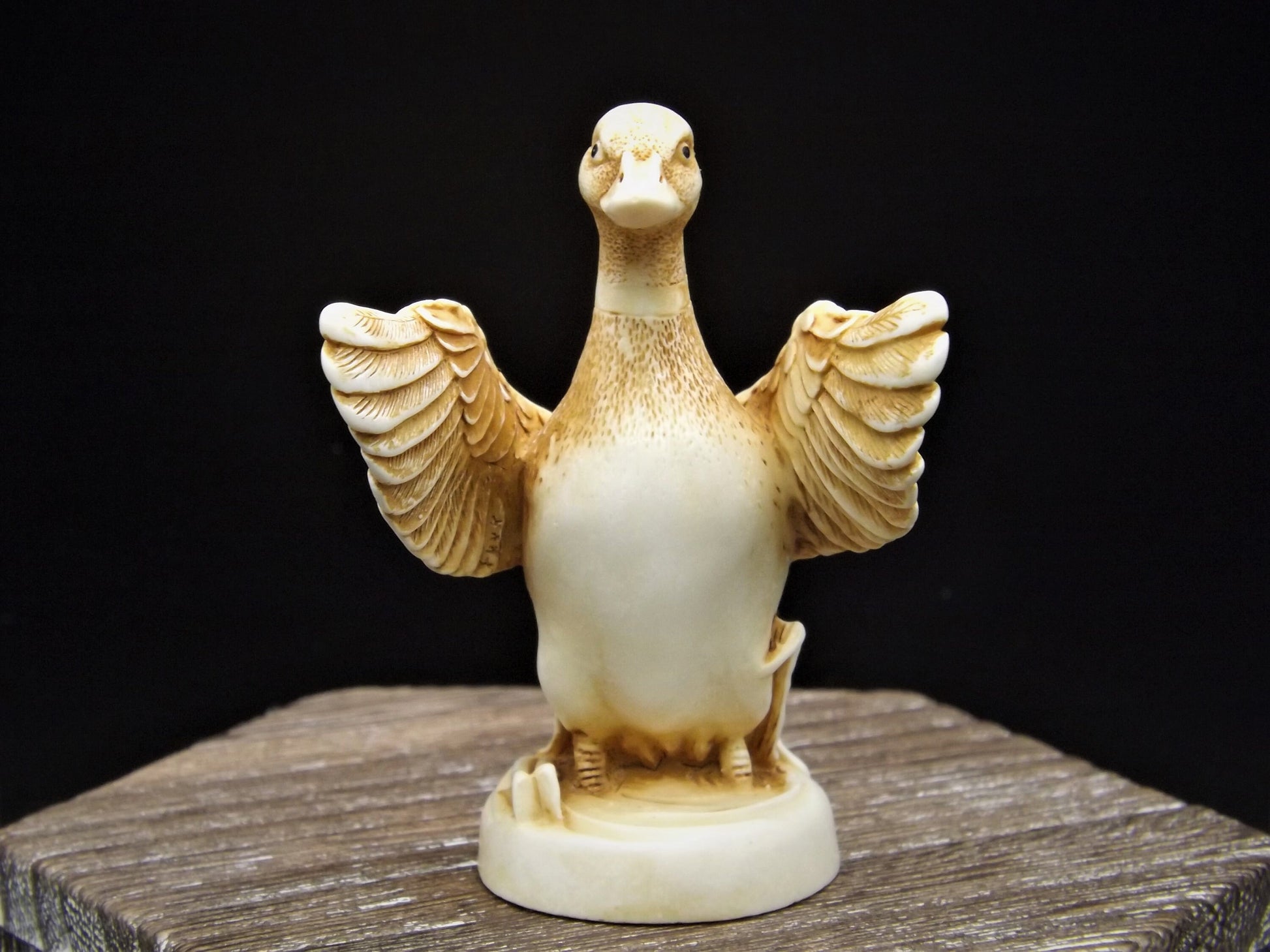 Closeout Sale! Retired 1999 Harmony Kingdom "Waddles" Netsuke piece Excellent condition with original box
