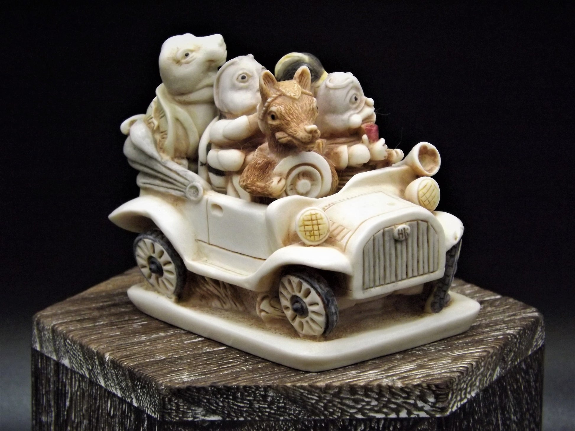 Retired Harmony Kingdom Fab 5 Party Boys Figurine - 2000 Club Piece