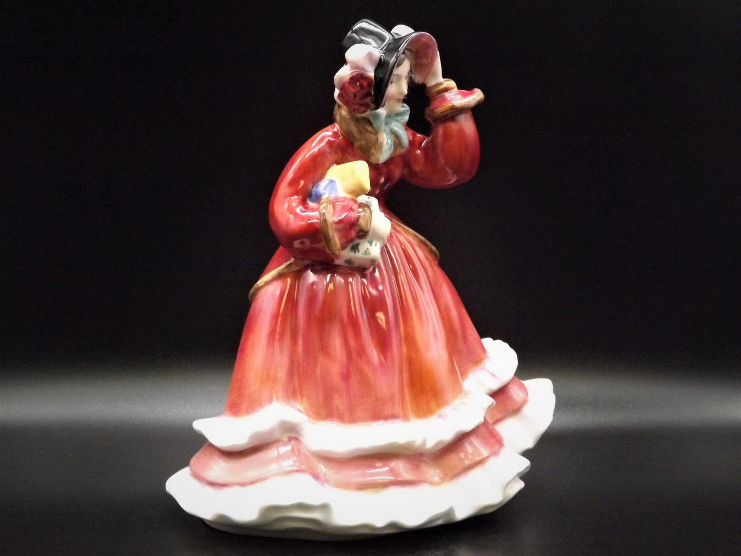 Vintage Royal Doulton Figurine: "Christmas Time" HN2110 Bone China