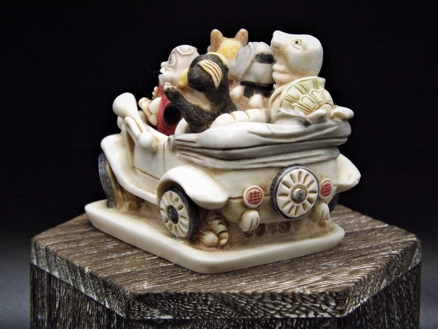 Retired Harmony Kingdom Fab 5 Party Boys Figurine - 2000 Club Piece