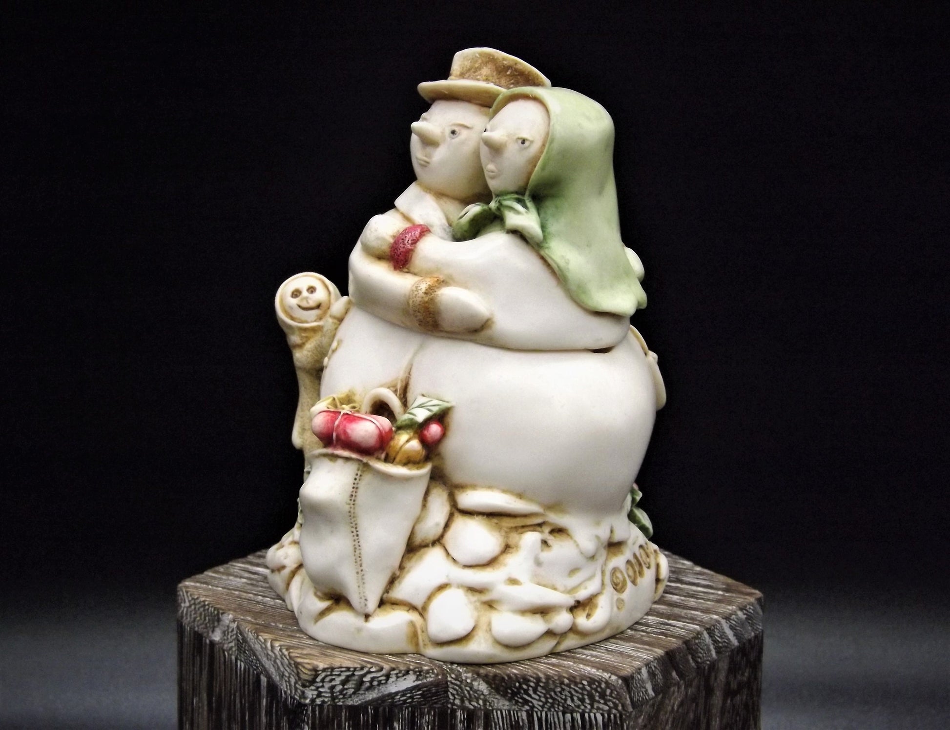 Harmony Kingdom Snowdonia Fields Snowman Figurine (TJSESA99)