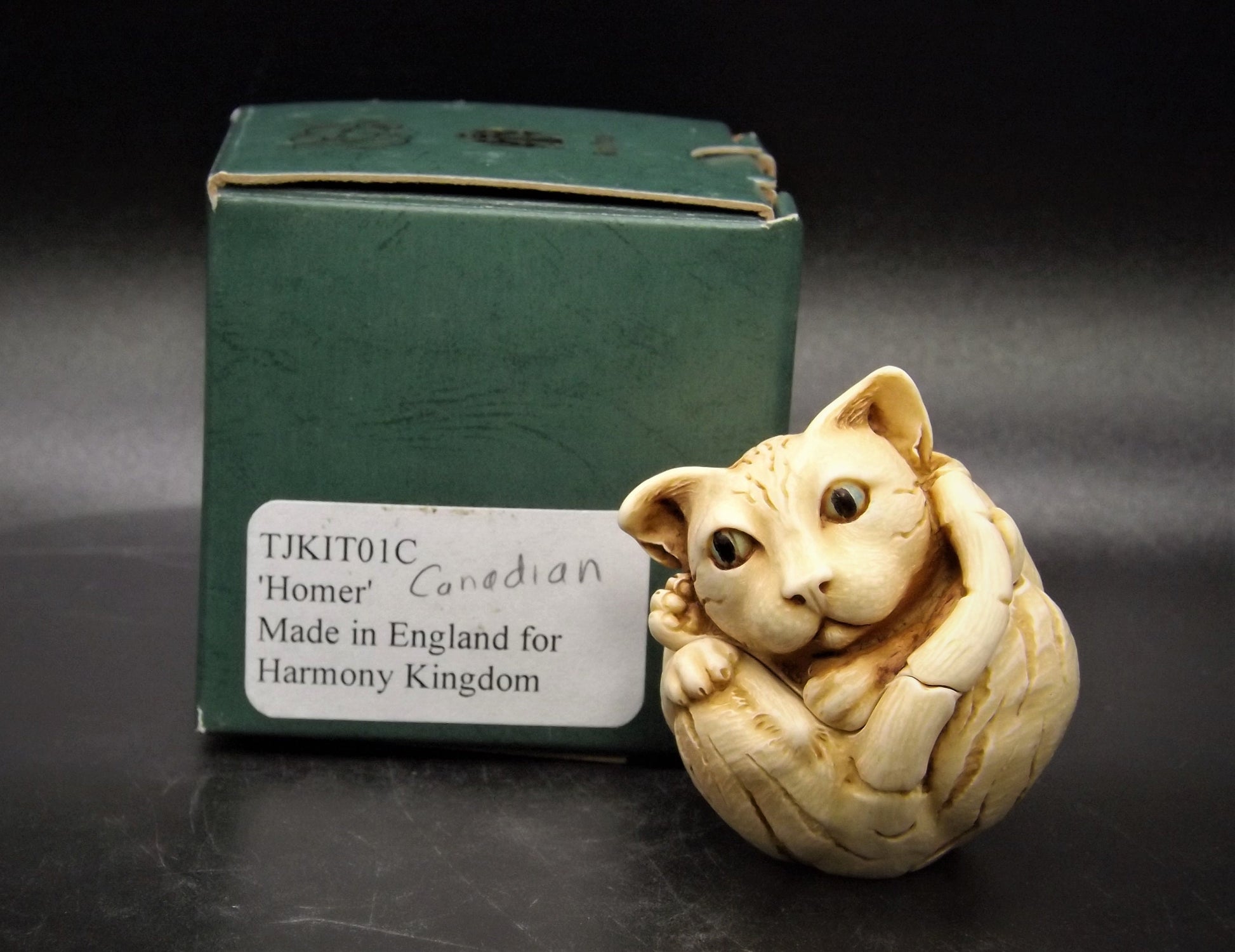 Harmony Kingdom Roly Poly 'Homer' Cat Figurine - Canadian Collectible Show Edition