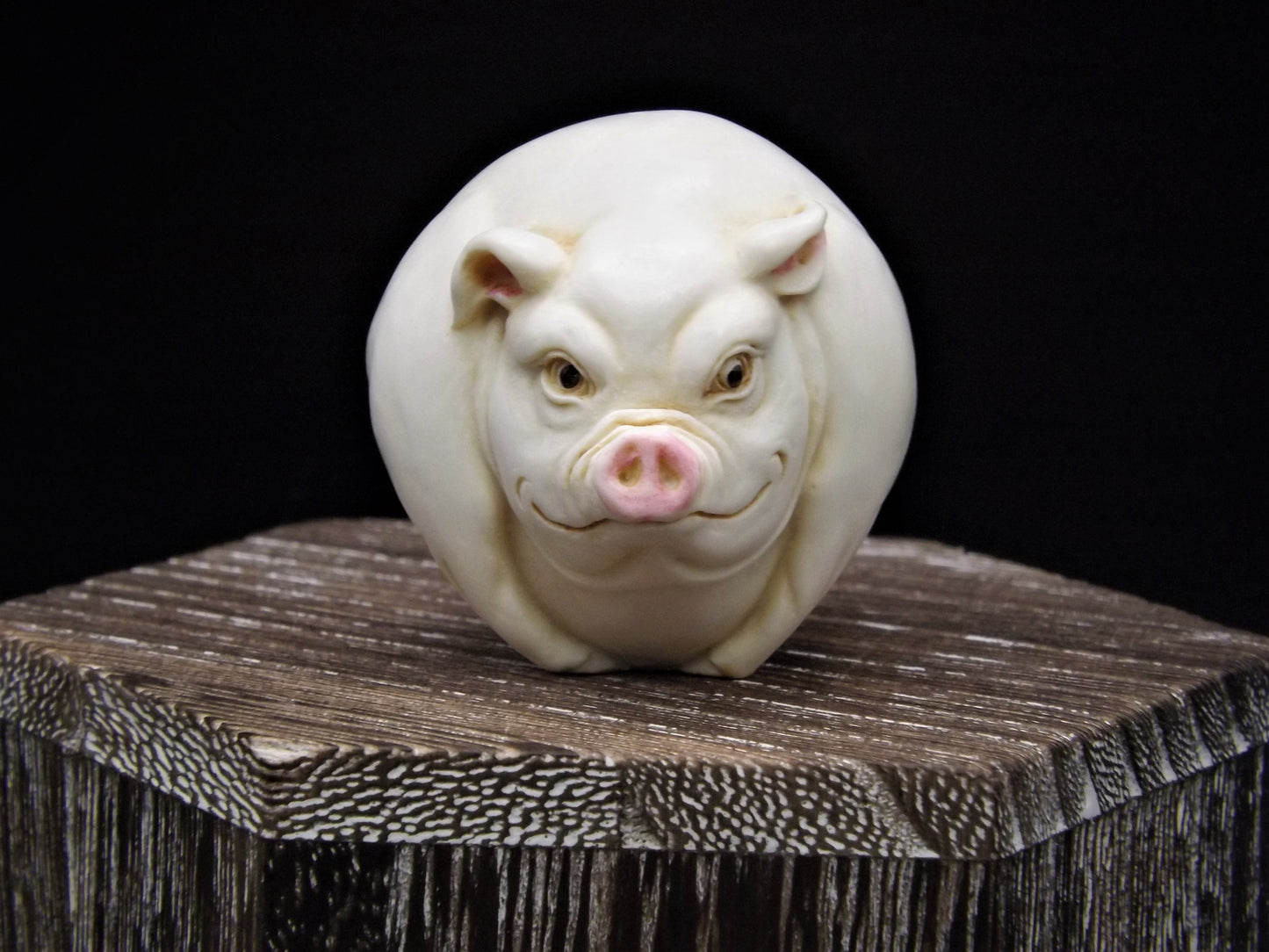 Harmony Kingdom Roly Poly 'Curly' Pig Figurine - Retired