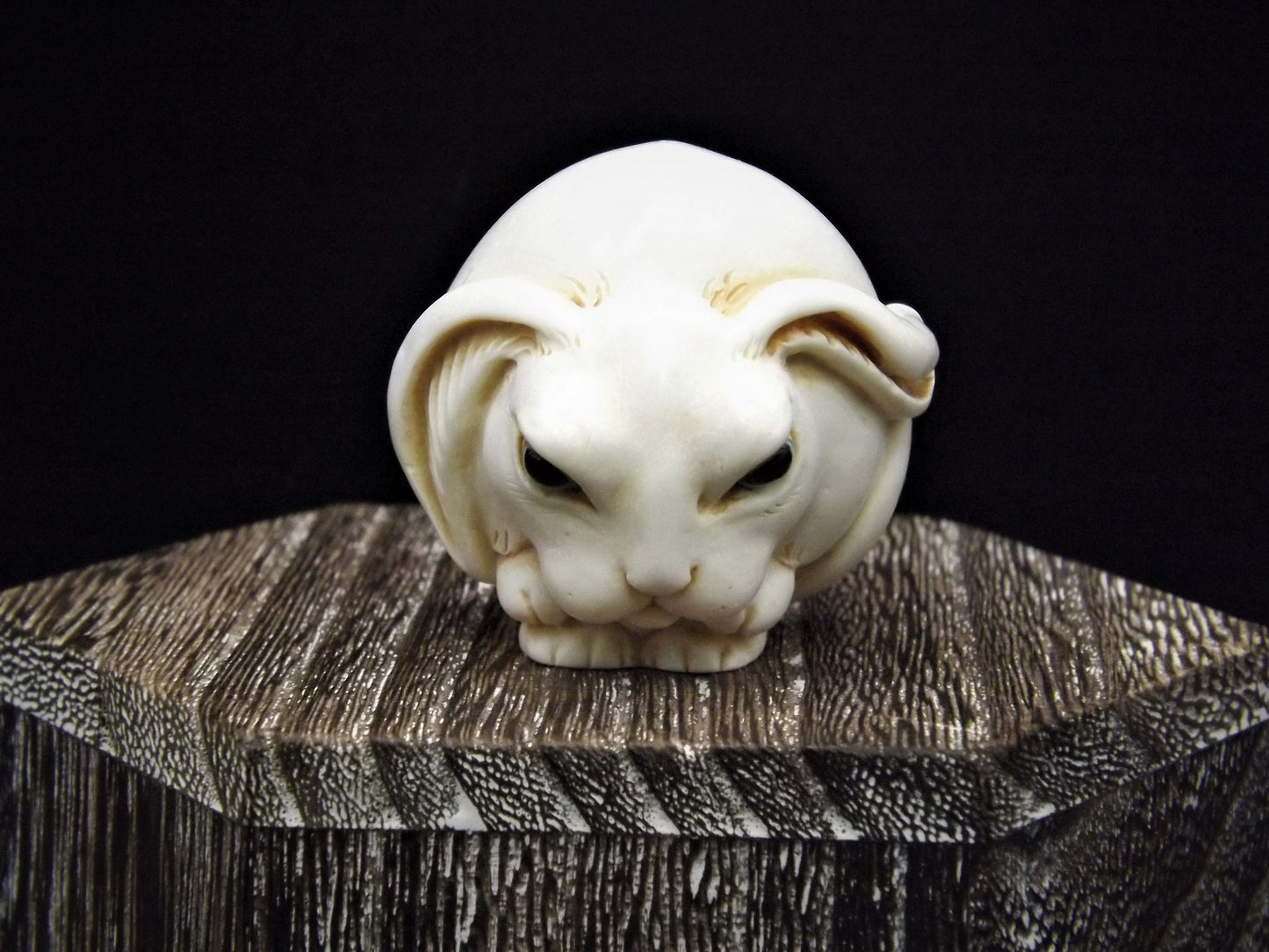 Retired Harmony Kingdom 'Fergie' Rabbit Figurine - Roly Poly Hard Body