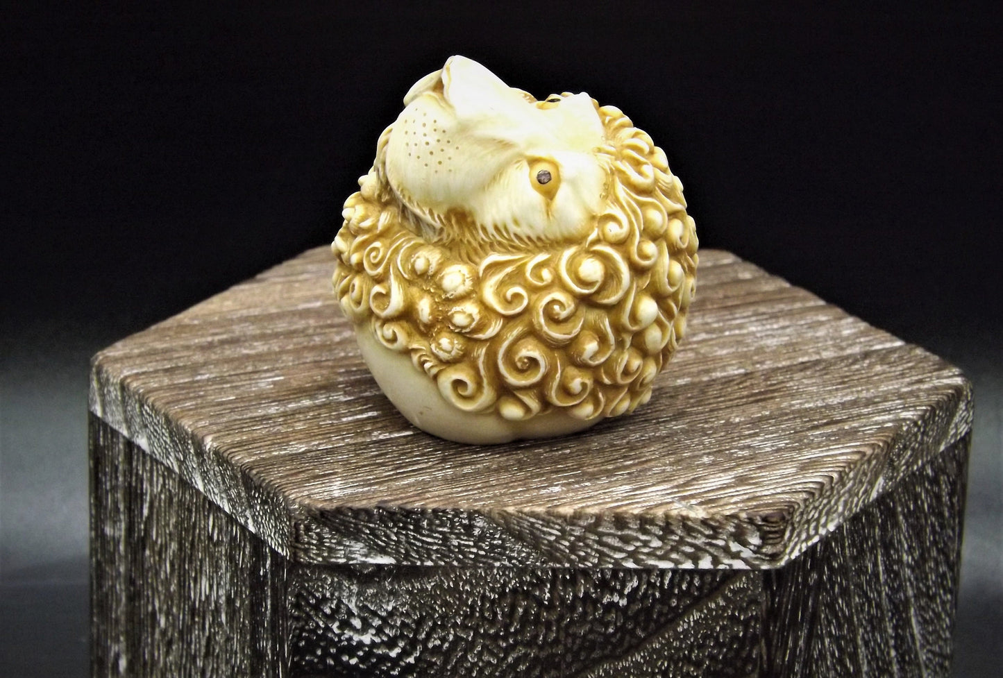 Retired Harmony Kingdom Roly Poly "Garcia" Lion Figurine