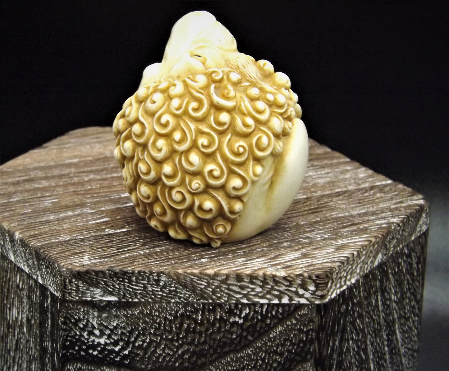 Retired Harmony Kingdom Roly Poly "Garcia" Lion Figurine