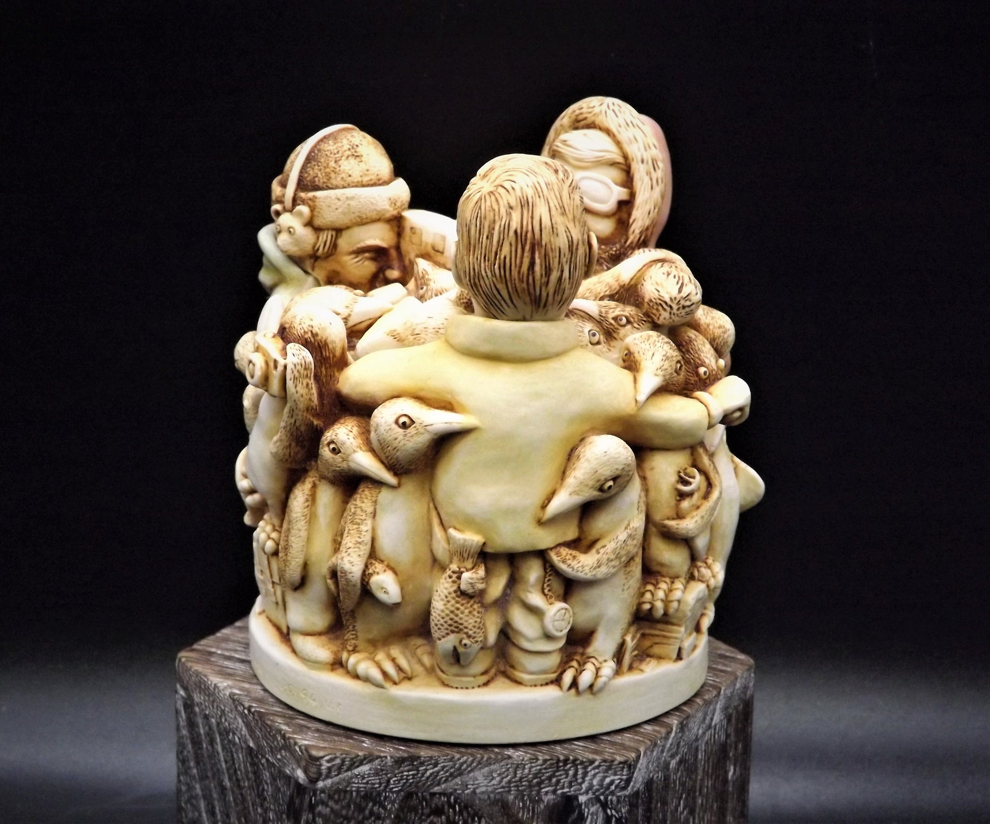 Retired Harmony Kingdom Antarctic Antics Treasure Jest Box Figurine