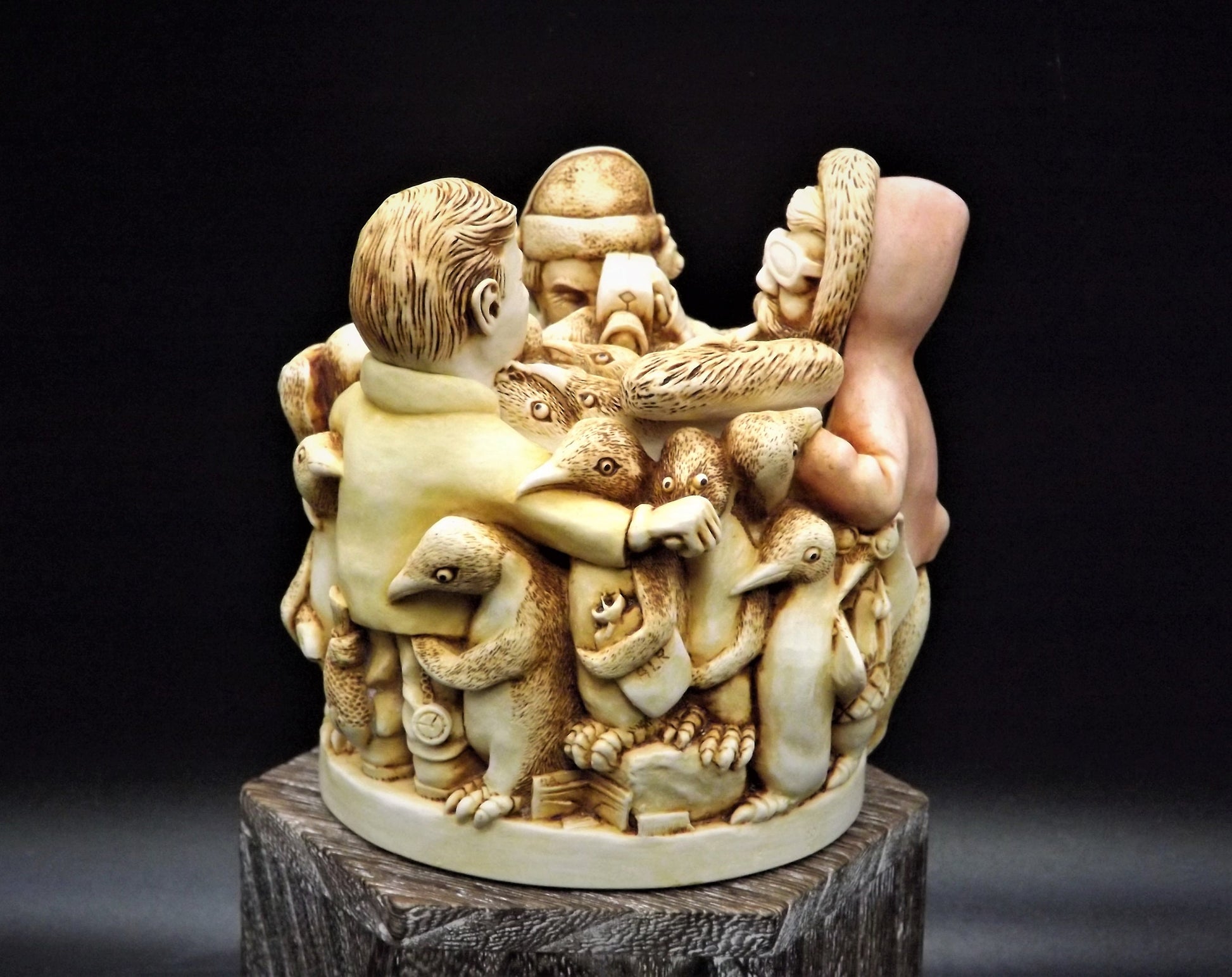 Retired Harmony Kingdom Antarctic Antics Treasure Jest Box Figurine