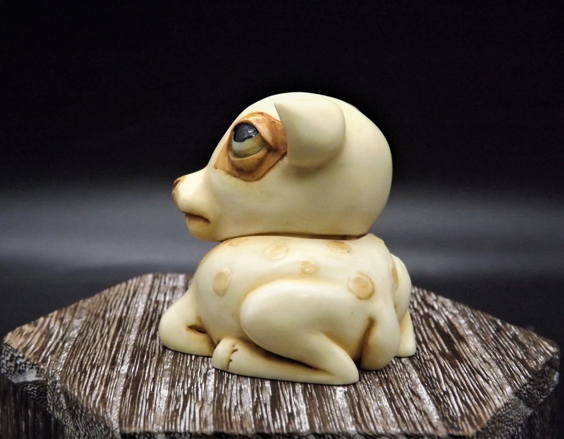 Harmony Kingdom Pot Bellys "Spotsie" Cow Figurine with original box and COA. Excellent condition!