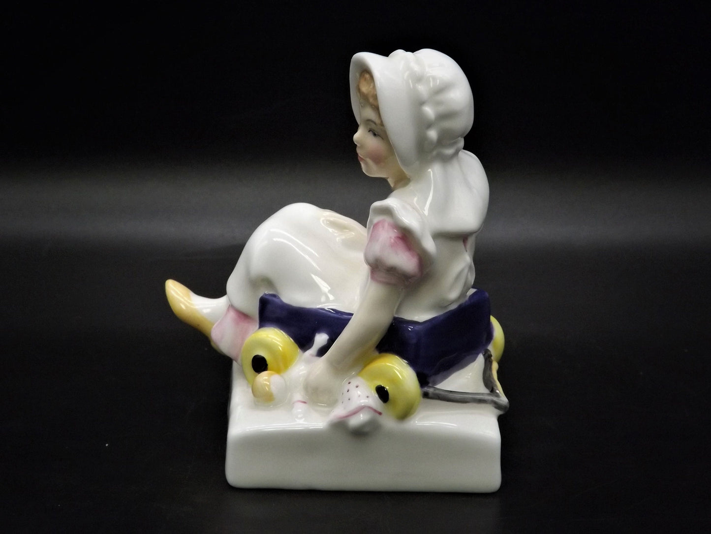 Vintage Royal Doulton "Nell" Figurine HN3014 - Kate Greenaway Series