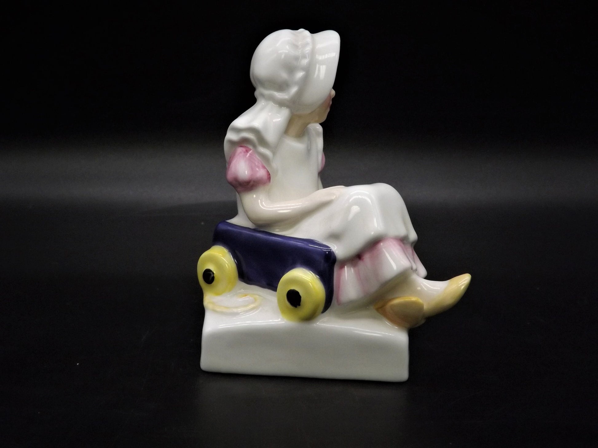 Vintage Royal Doulton "Nell" Figurine HN3014 - Kate Greenaway Series