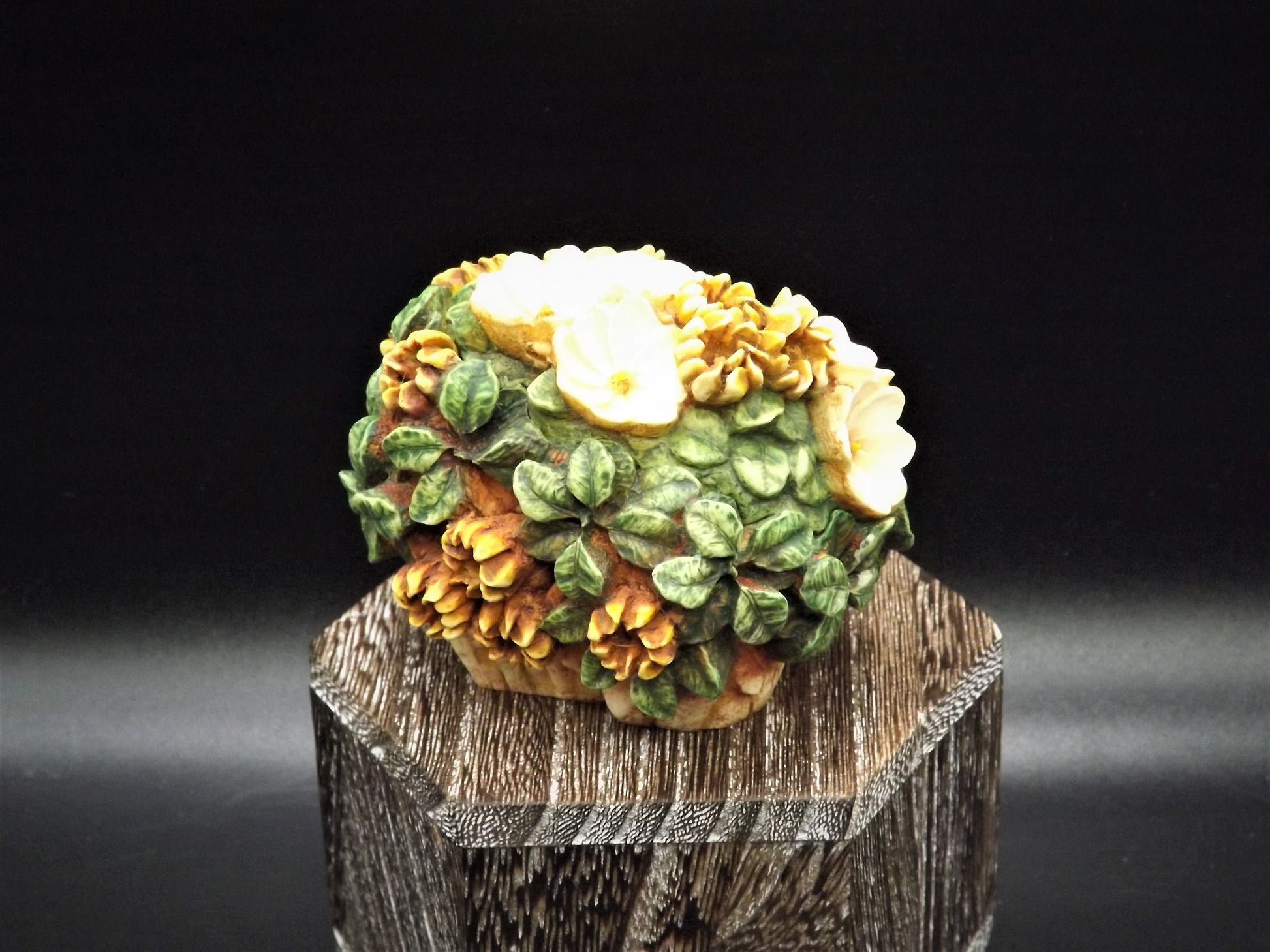 Retired Harmony Kingdom Gardenia Jest Figurine - 1998 HGGA - with Box