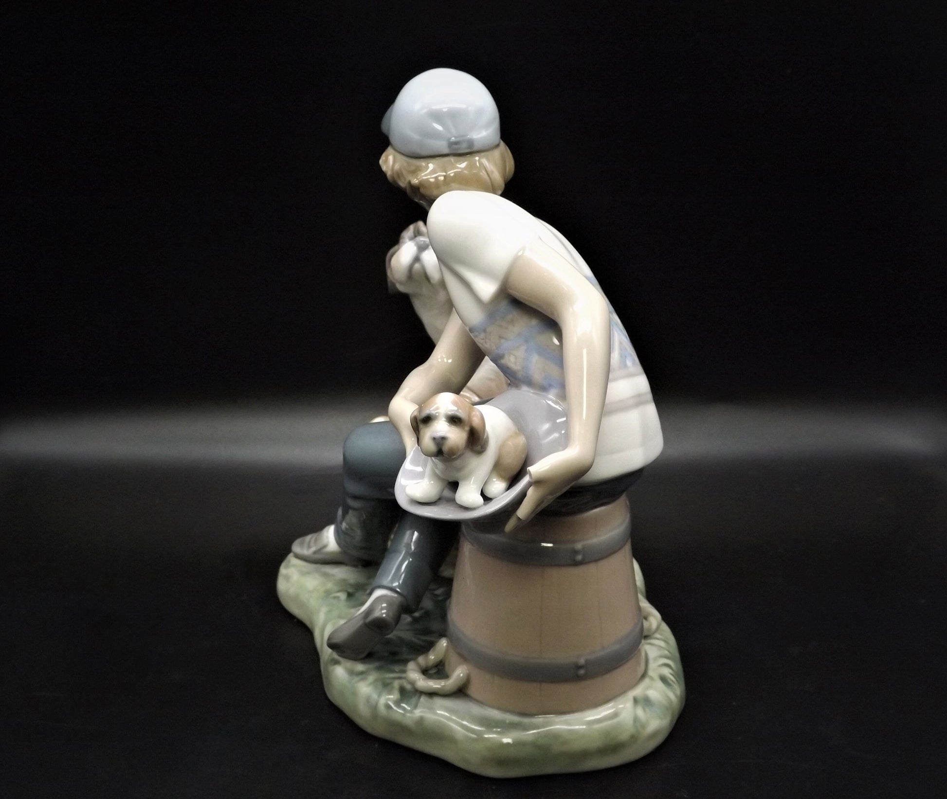 Vintage Lladro Figurine: "This One's Mine" Boy with Puppy #5376