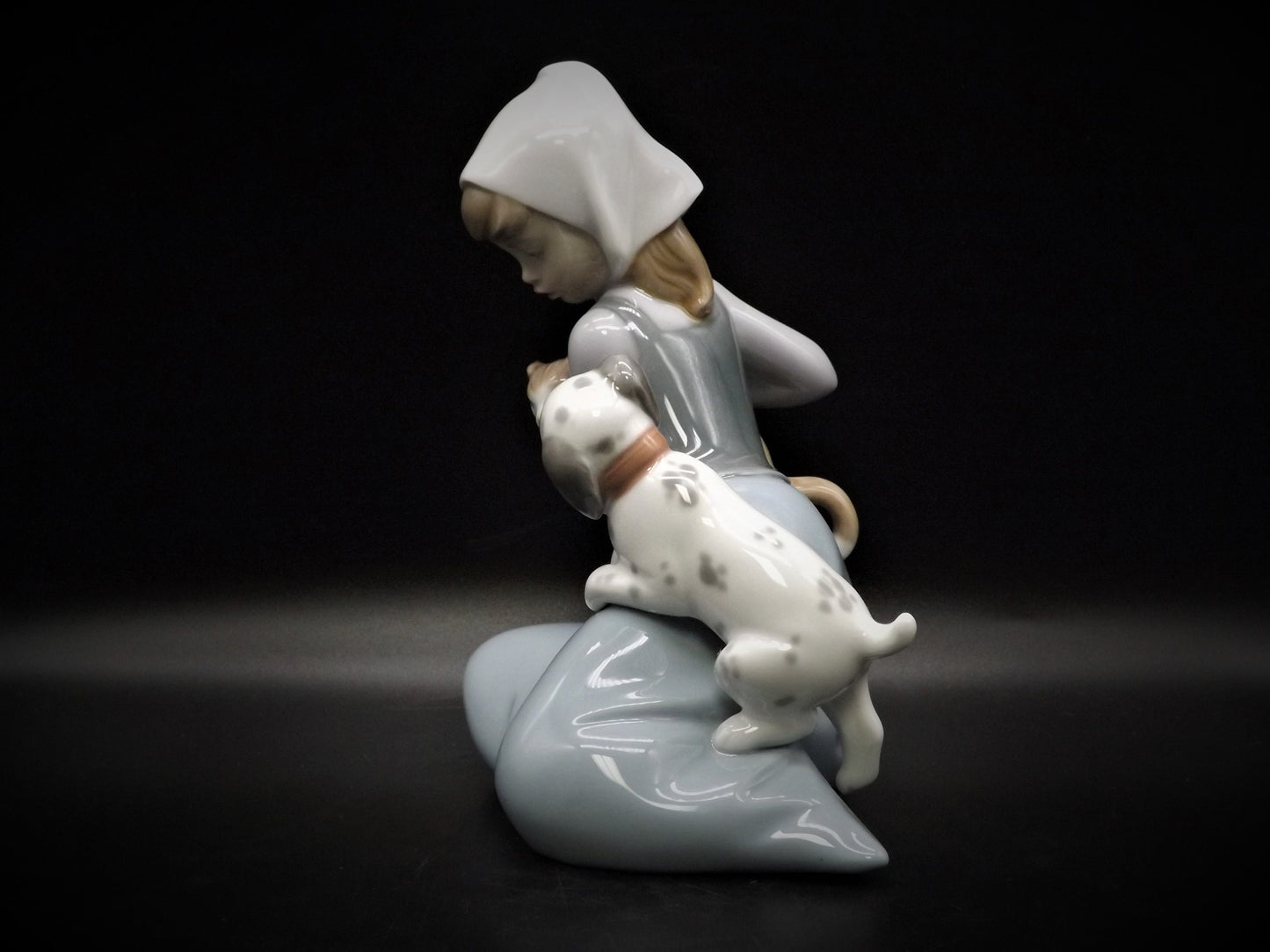 Vintage Lladro Figurine: "Dog and Cat" #5032, Girl with Kitten and Puppy