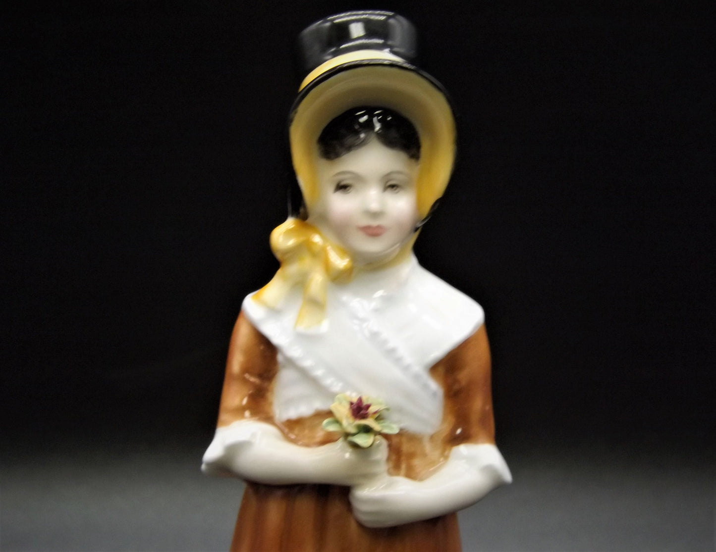 Vintage Royal Doulton Louise Figurine HN2869, Kate Greenaway Series