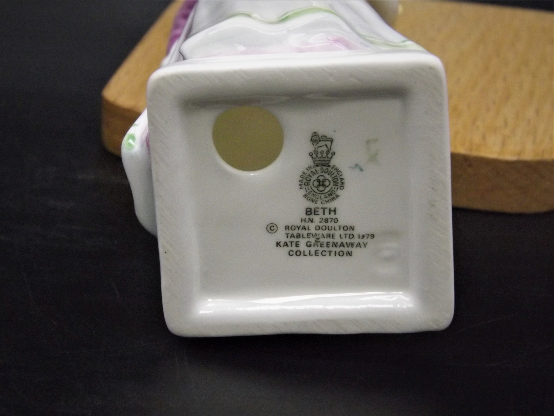 Vintage Royal Doulton "Beth" Figurine HN2870: Kate Greenaway Series