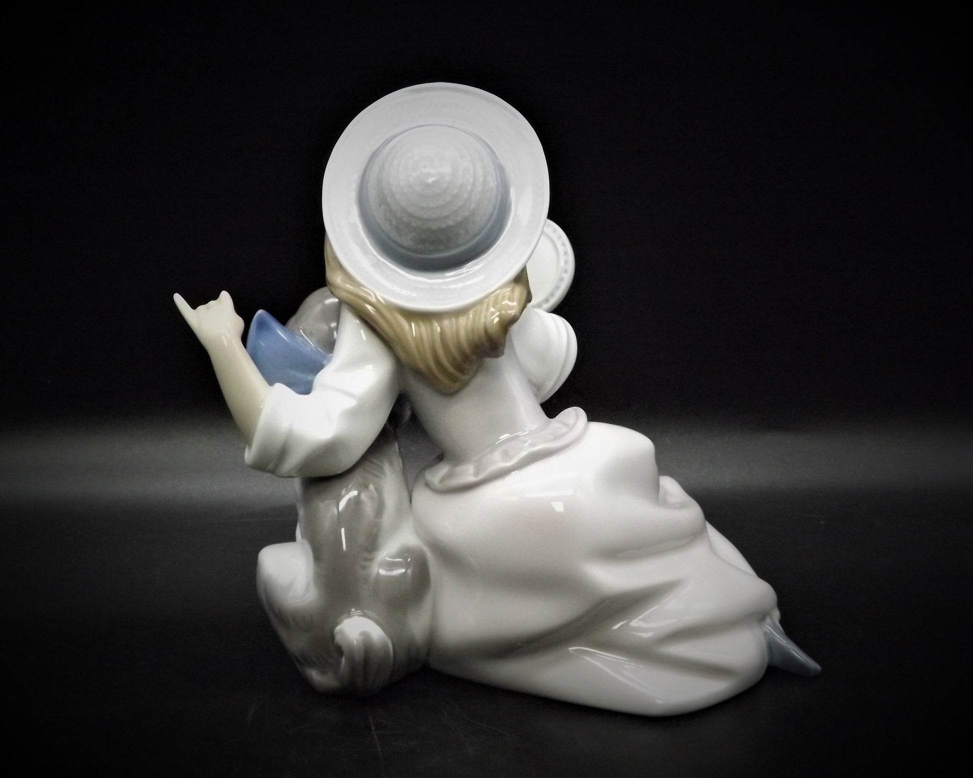 Vintage Lladro "Who's the Fairest" Figurine #5468