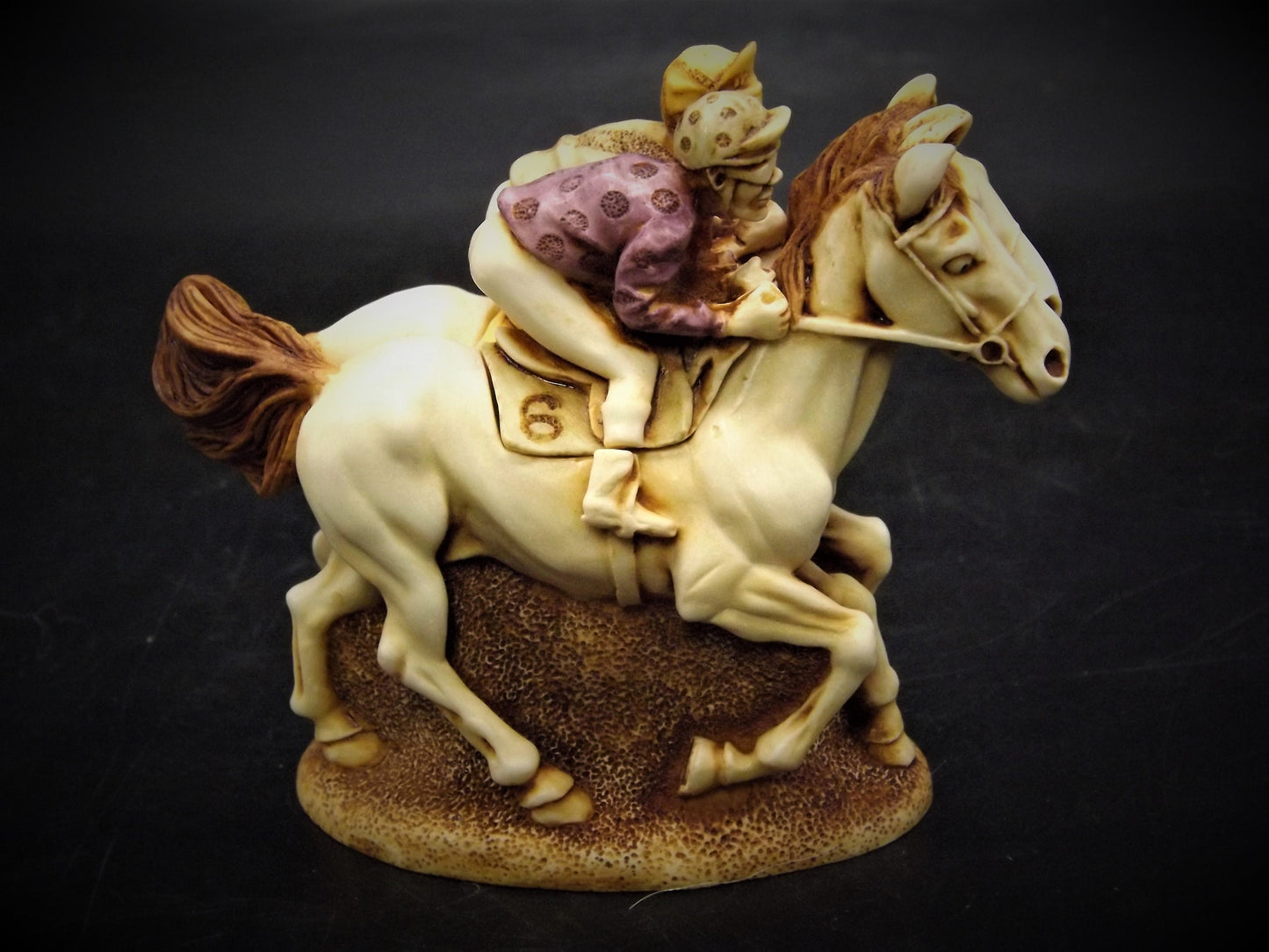 Retired 1996 Harmony Kingdom "Photo Finish" Horse Racing piece Excellent condition no box.