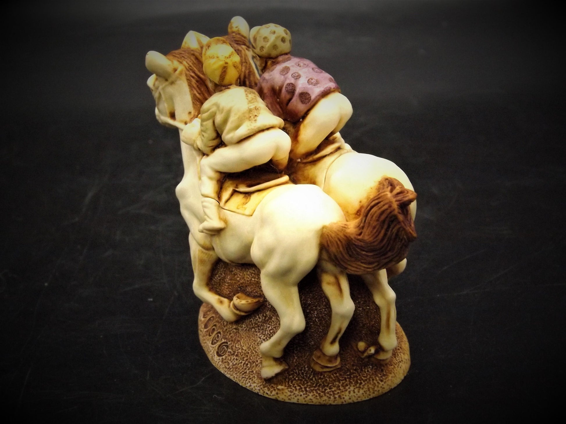 Retired 1996 Harmony Kingdom "Photo Finish" Horse Racing piece Excellent condition no box.