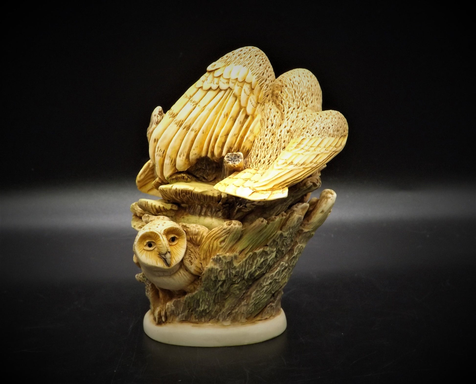 Harmony Kingdom Tender is the Night Owls Figurine - 1999 Romance Annual