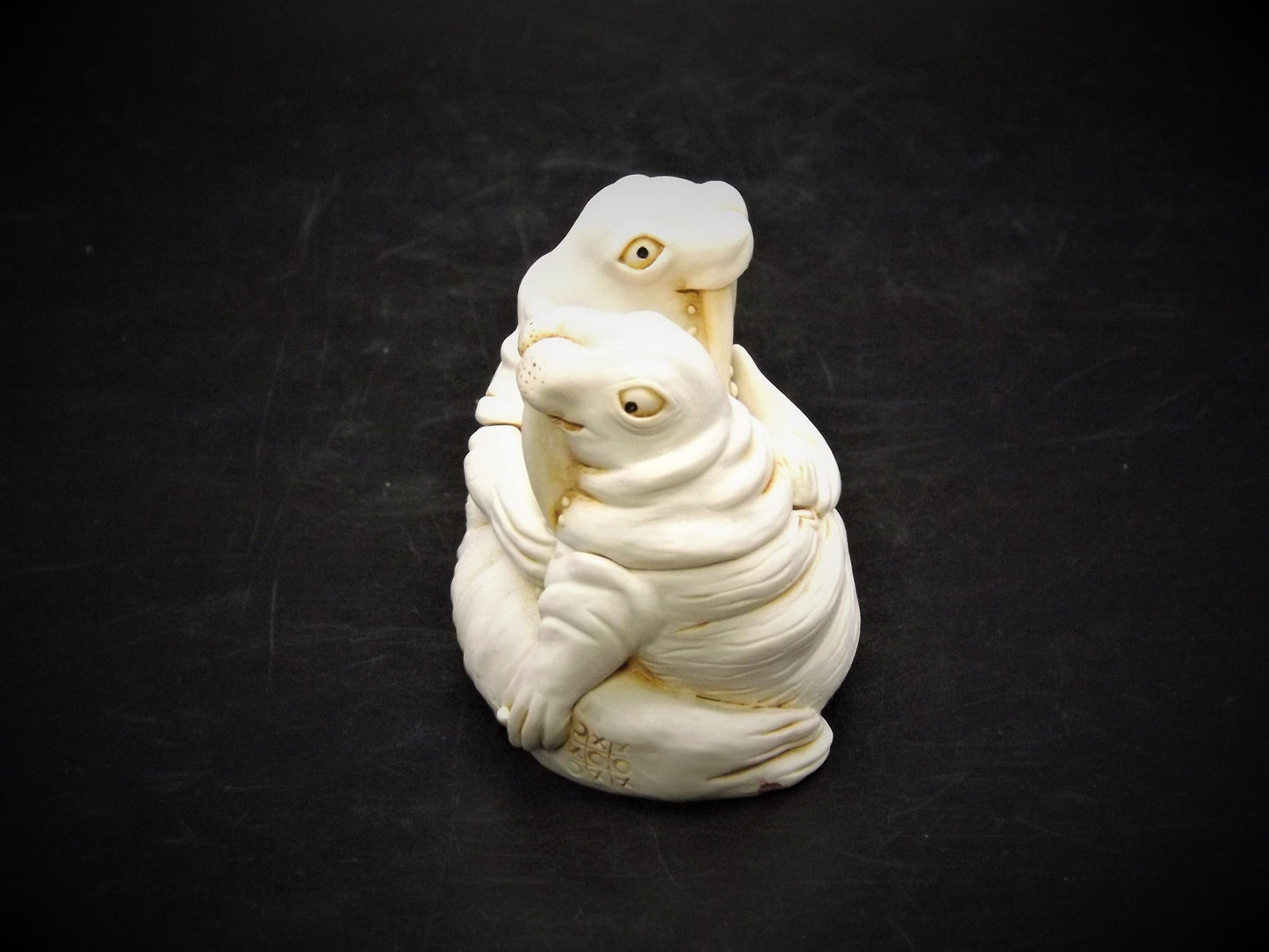 1994 Harmony Kingdom TJWA "Love Seat" Treasure Jest Walrus couple Figurine. Retired.