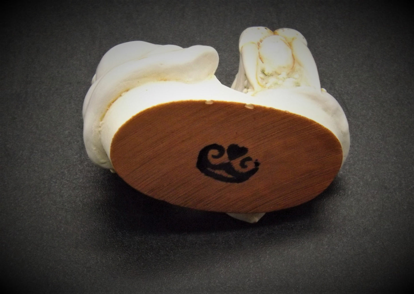 1994 Harmony Kingdom TJWA "Love Seat" Treasure Jest Walrus couple Figurine. Retired.