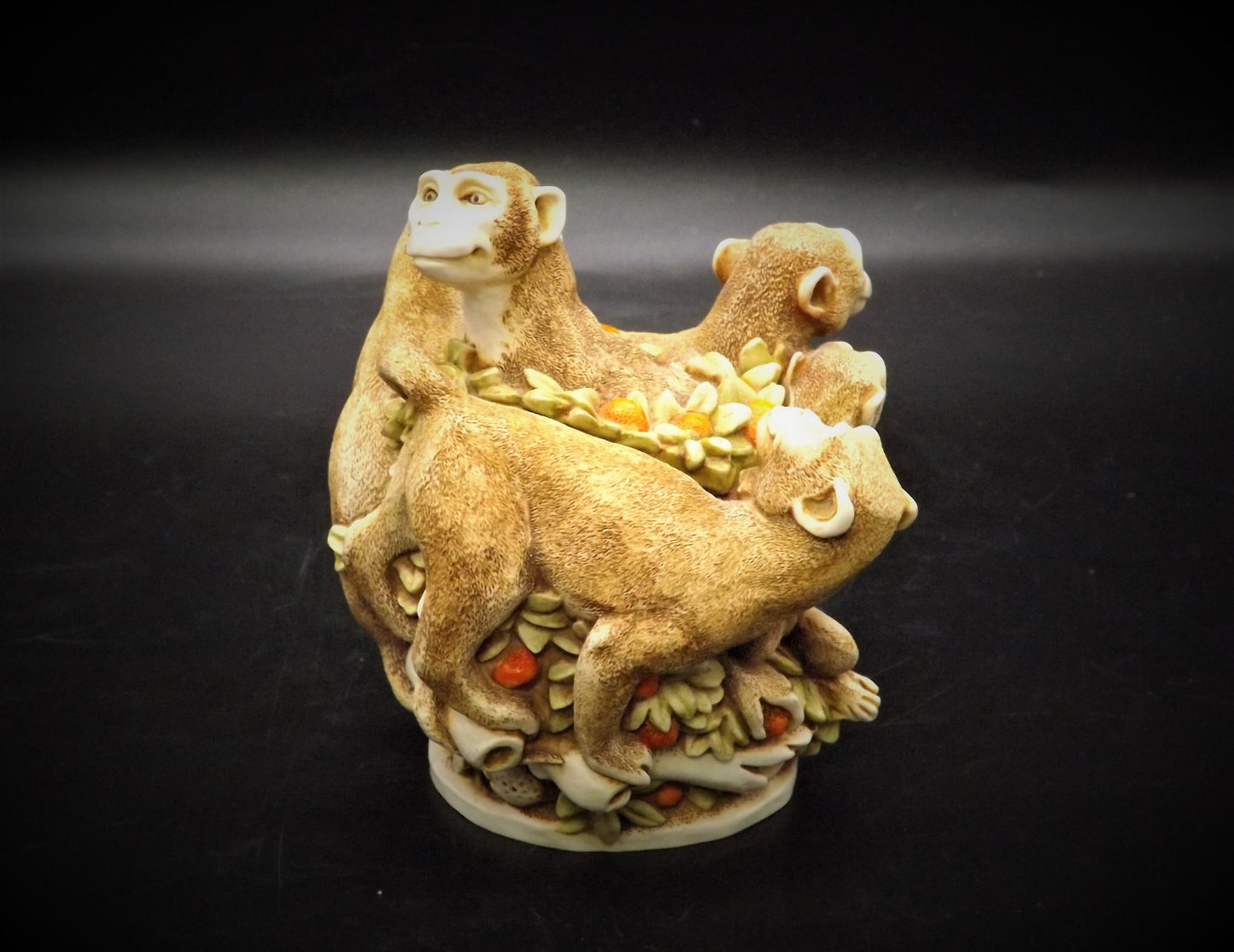 Harmony Kingdom Monkey Figurine: Family Reunion Treasure Jest, Limited Edition