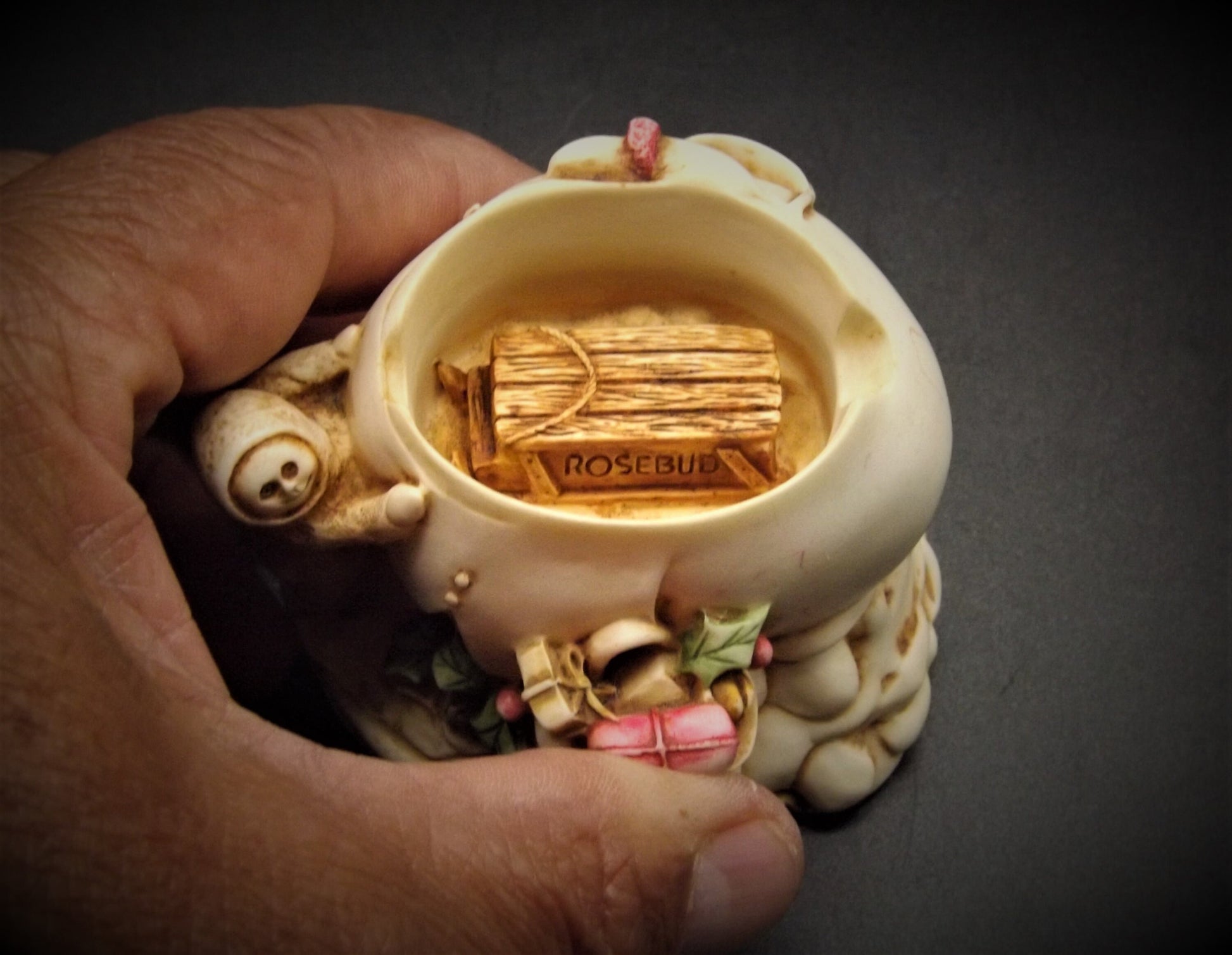 1999 Harmony Kingdom TJSESN99 "Snowdonia Fields" Snowman and Woman Treasure Jest Figurine. Retired.