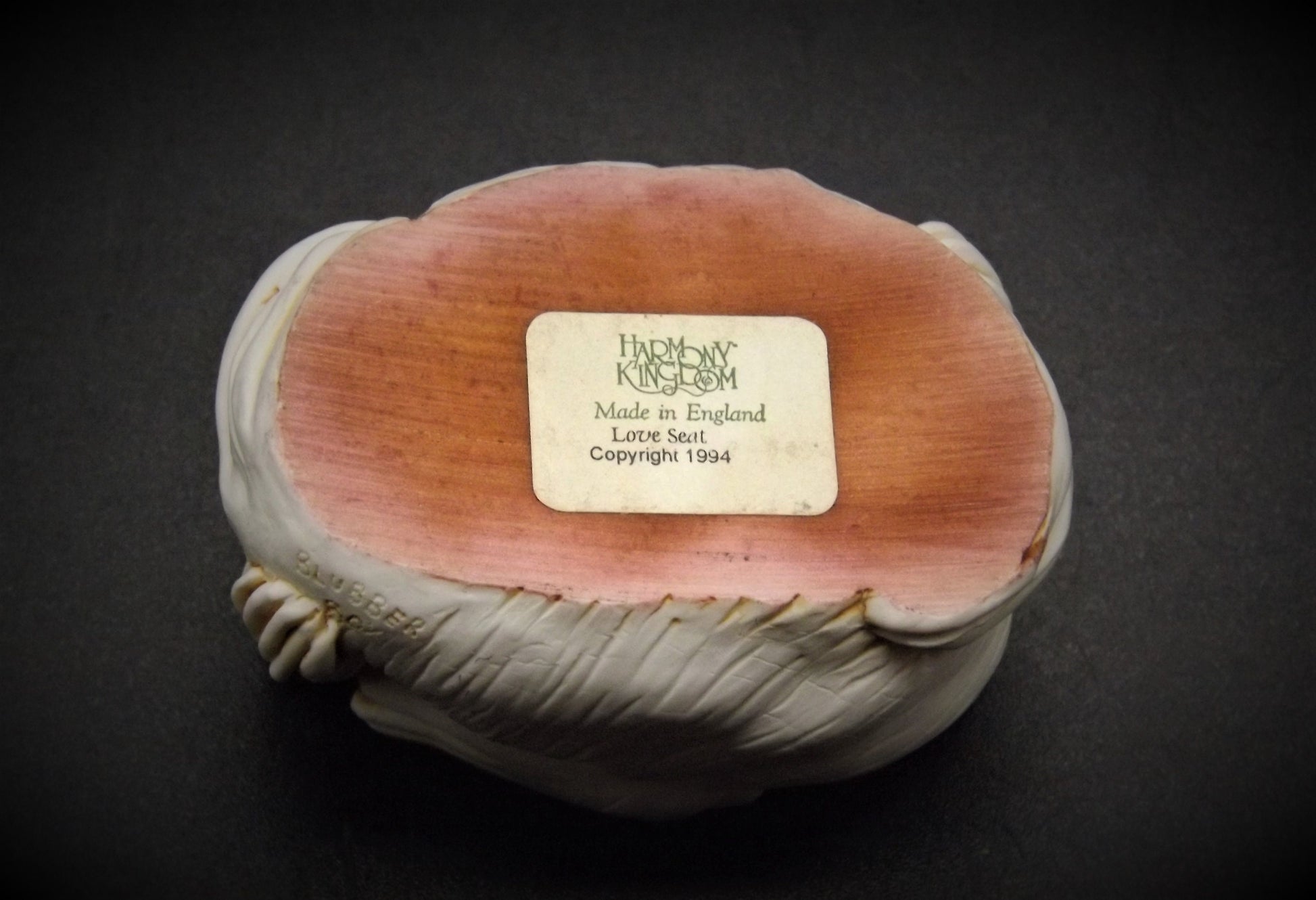 1994 Harmony Kingdom TJWA "Love Seat" Treasure Jest Walrus couple Figurine. Retired.