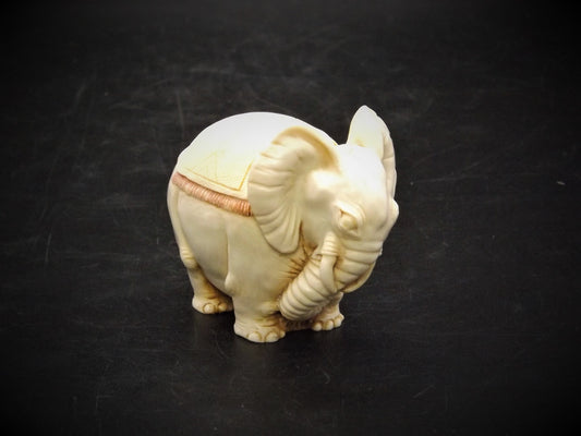 Harmony Kingdom Elephant Figurine: "Reminiscence" Treasure Jest, 1993 Retired Edition
