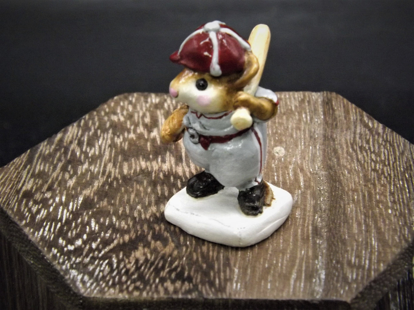 Vintage Wee Forest Folk Baseball Mouse Figurine: Joe Di Mousio, 1989