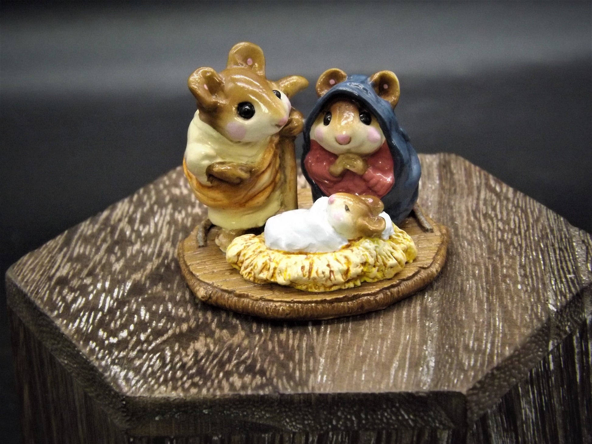 Vintage 1987 M-117 Wee Forest Folk "Chris - Mouse Pageant" Hand Painted Joseph, Mary and baby Jesus figurine.