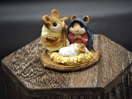Vintage 1987 M-117 Wee Forest Folk "Chris - Mouse Pageant" Hand Painted Joseph, Mary and baby Jesus figurine.