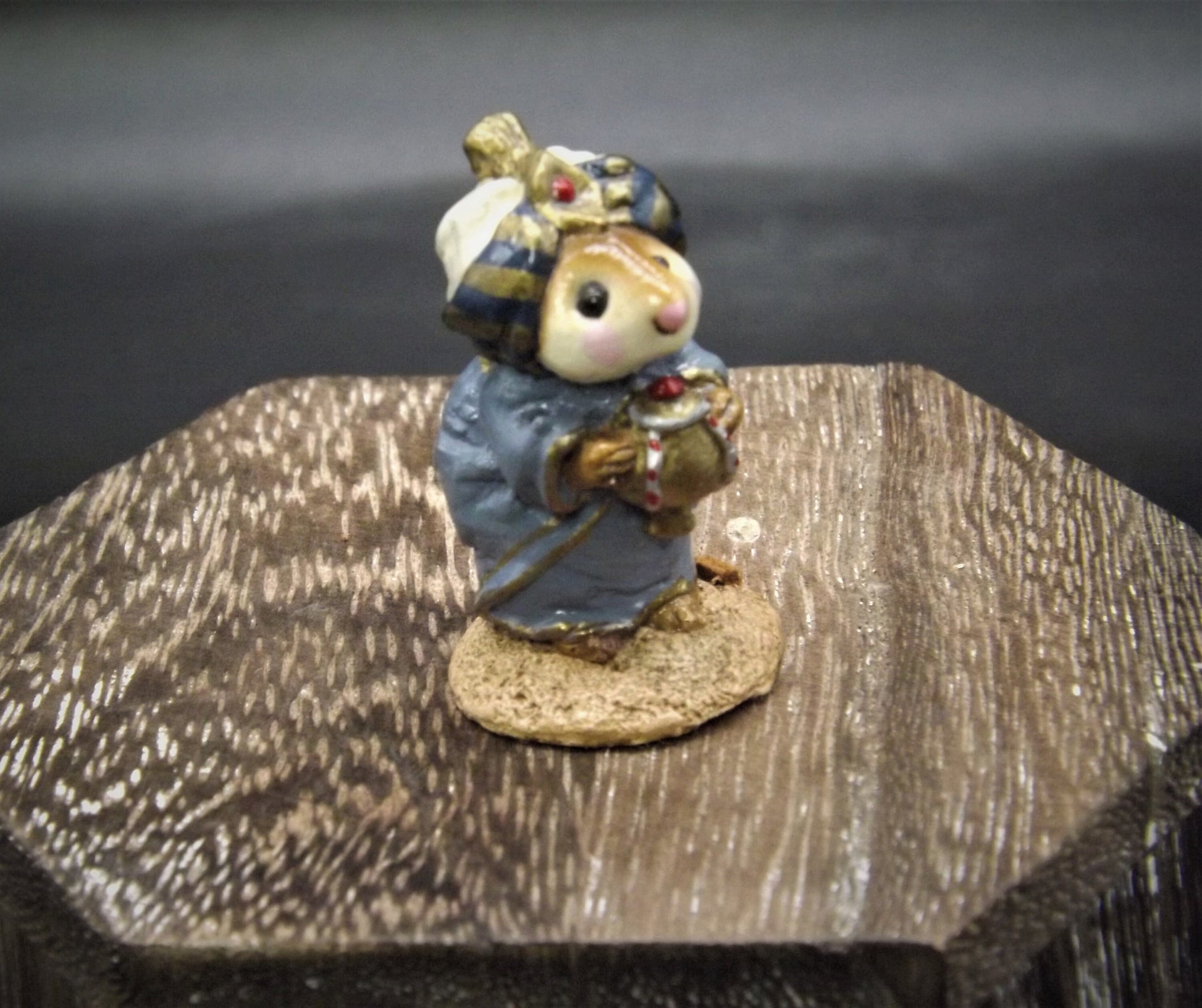 Vintage Wee Forest Folk Mouse Figurine: Wise Man with Turban, 1987