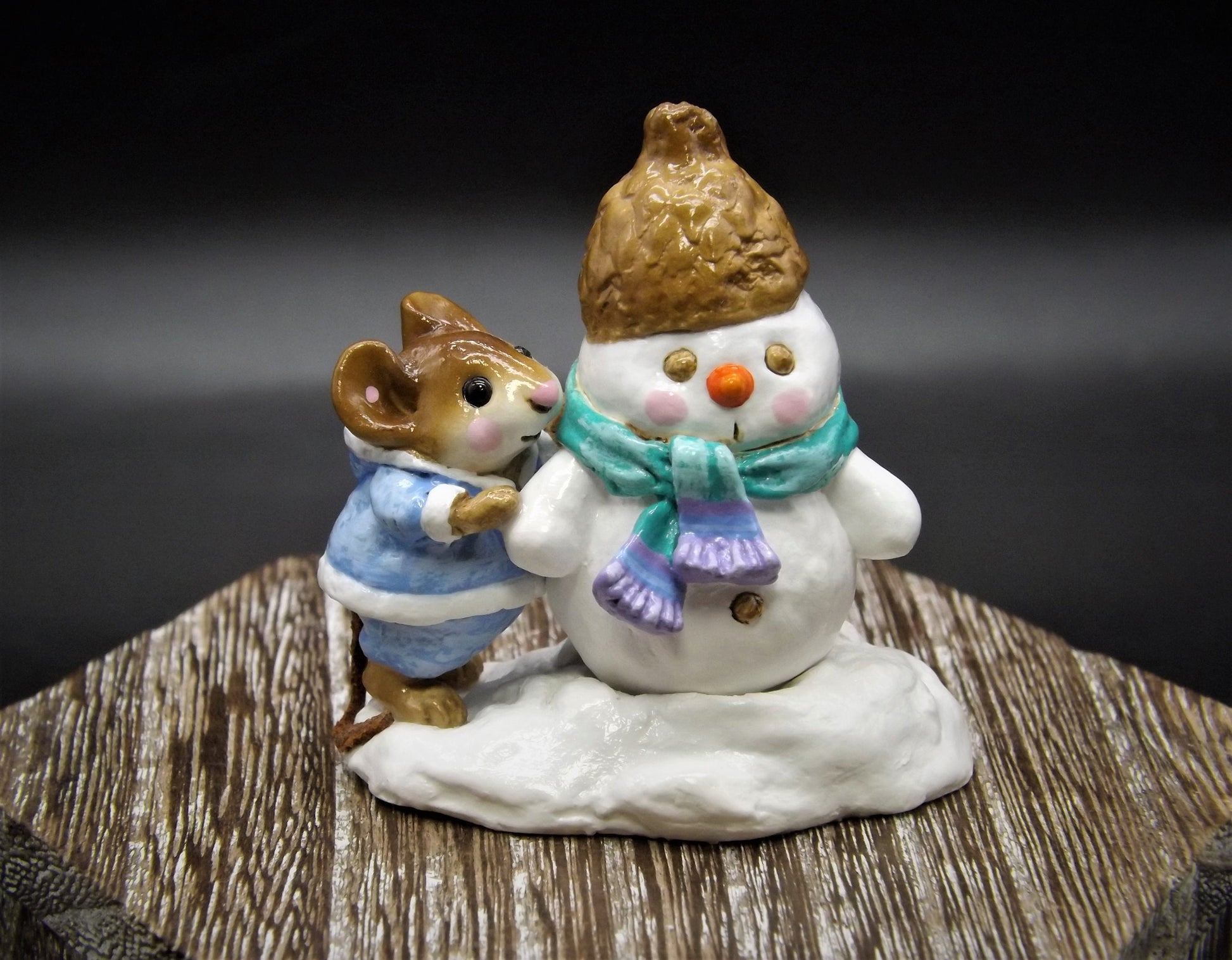 Vintage 1992 M-188 Wee Forest Folk "Snow Buddies" Hand Painted Mouse building a snowman.