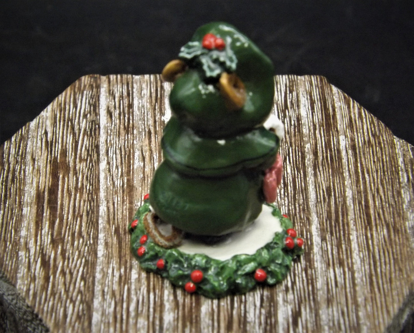 Vintage 1987 Wee Forest Folk "Miss Noel" Christmas Mouse Figurine