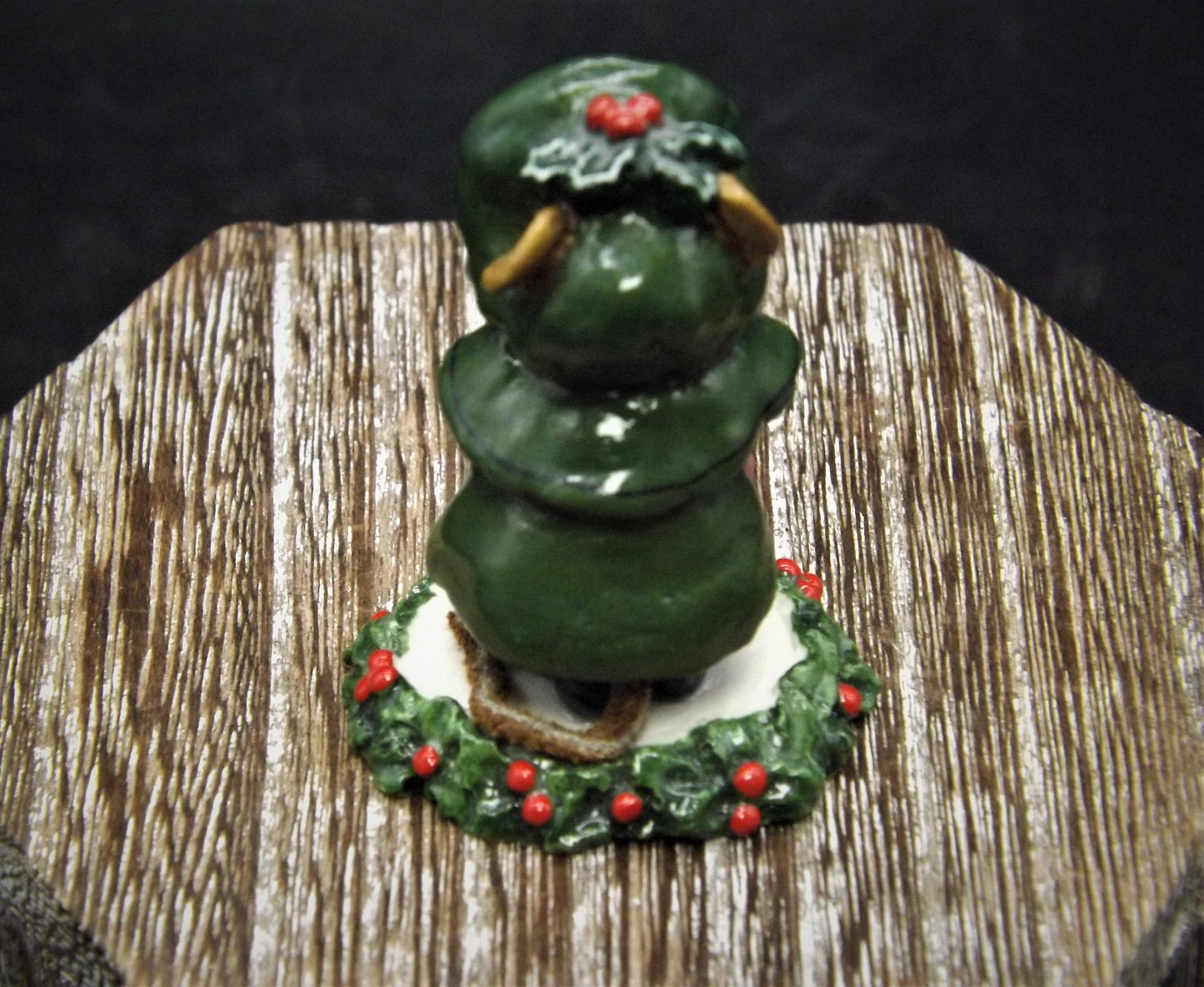 Vintage 1987 Wee Forest Folk "Miss Noel" Christmas Mouse Figurine