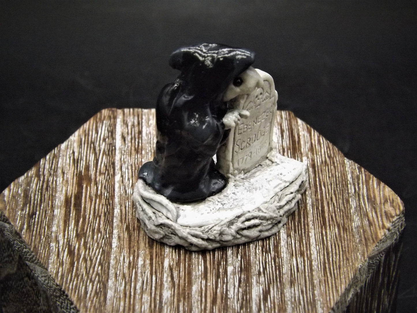 Vintage 1987 CC-06 Wee Forest Folk "Ghost of Christmas Yet To Come" Hand Painted spectral mouse from the story "a Christmas carol".