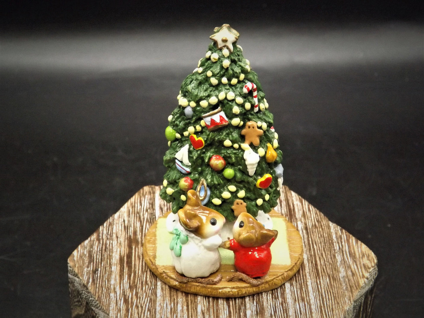 Vintage 1985 M-123 Wee Forest Folk "Under the Chris-Mouse Tree" Hand Painted Mice with a Decorated Christmas Tree.