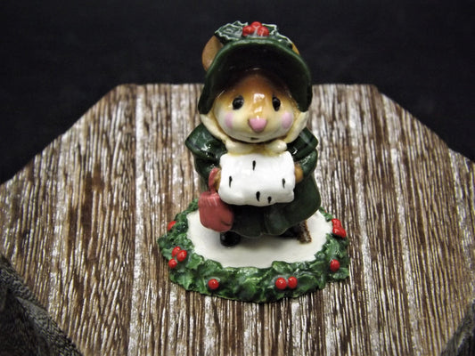 Vintage 1987 Wee Forest Folk "Miss Noel" Christmas Mouse Figurine